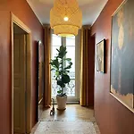 Konukevi Autour D'une Toile 3*