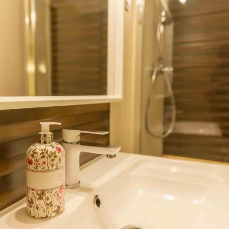 Pensjonat Autour D'une Toile Rouvenac