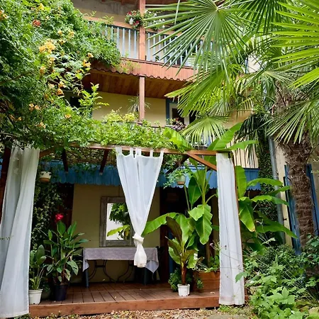 Autour D'une Toile Pensjonat Rouvenac