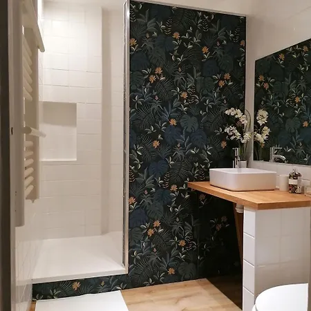 Autour D'une Toile Casa de hóspedes Rouvenac